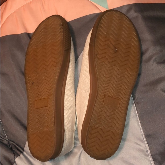 Toms. - Picture 3 of 5